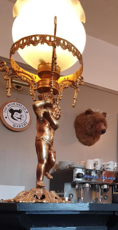 The Bear Bread Bakery B&B, Ensuite Rooms Above The Bakery, Colyton المظهر الخارجي الصورة